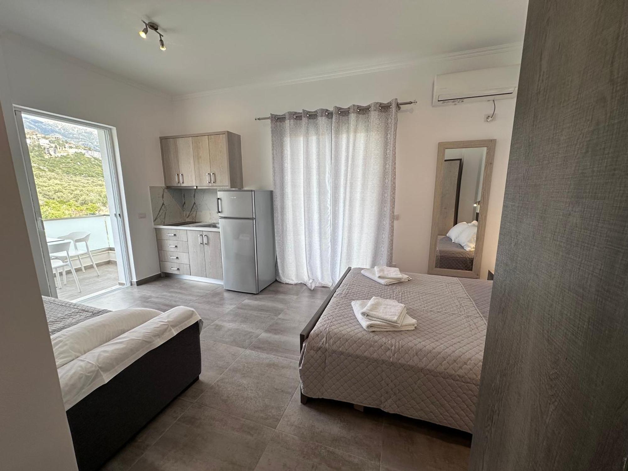Vila Melina Himare Buitenkant foto