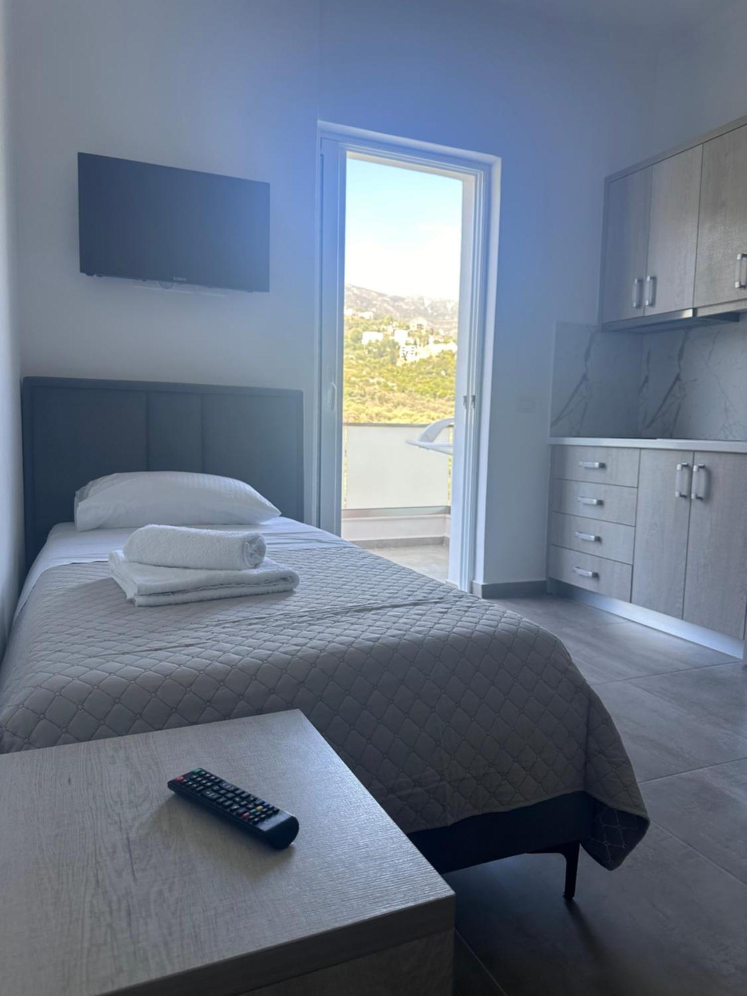 Vila Melina Himare Buitenkant foto