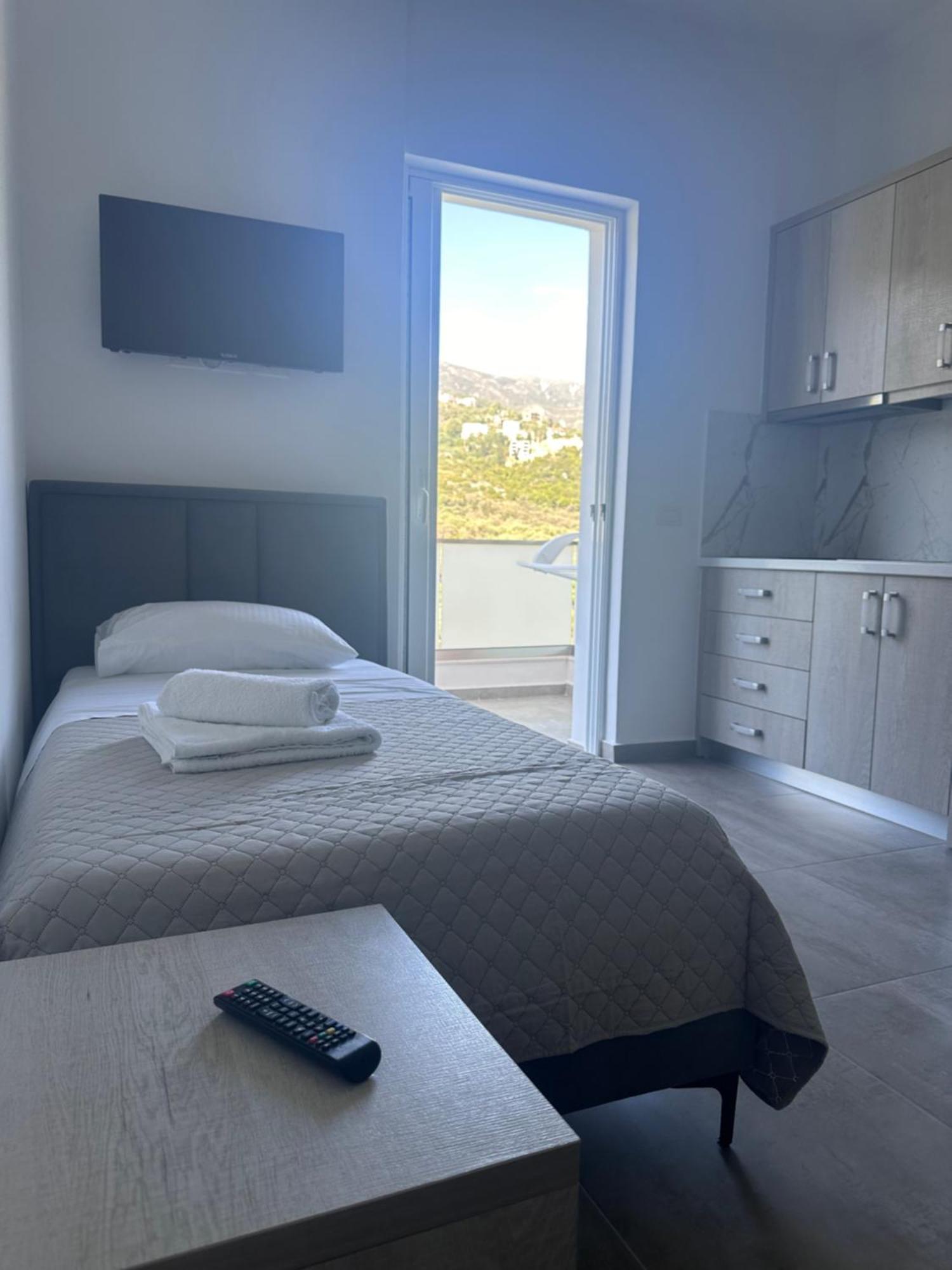 Vila Melina Himare Buitenkant foto