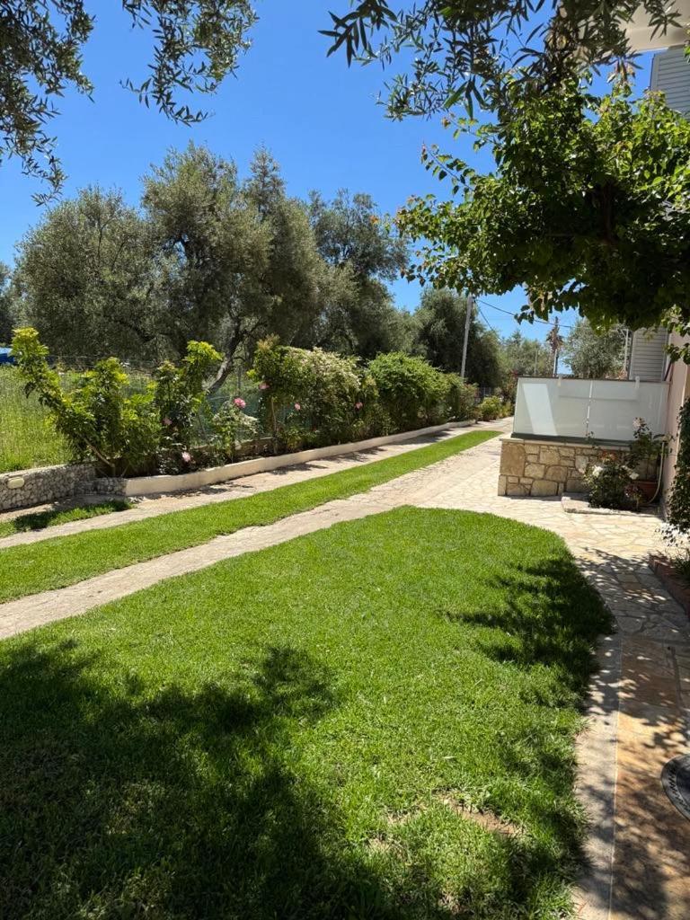 Vila Melina Himare Buitenkant foto